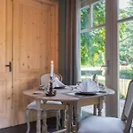 Knechtshuis Penzion 3*