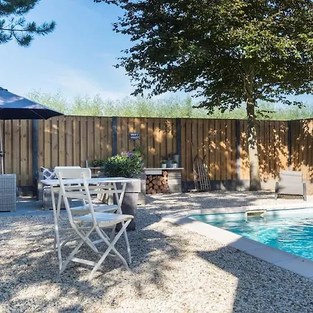 Knechtshuis Vendégház 3*